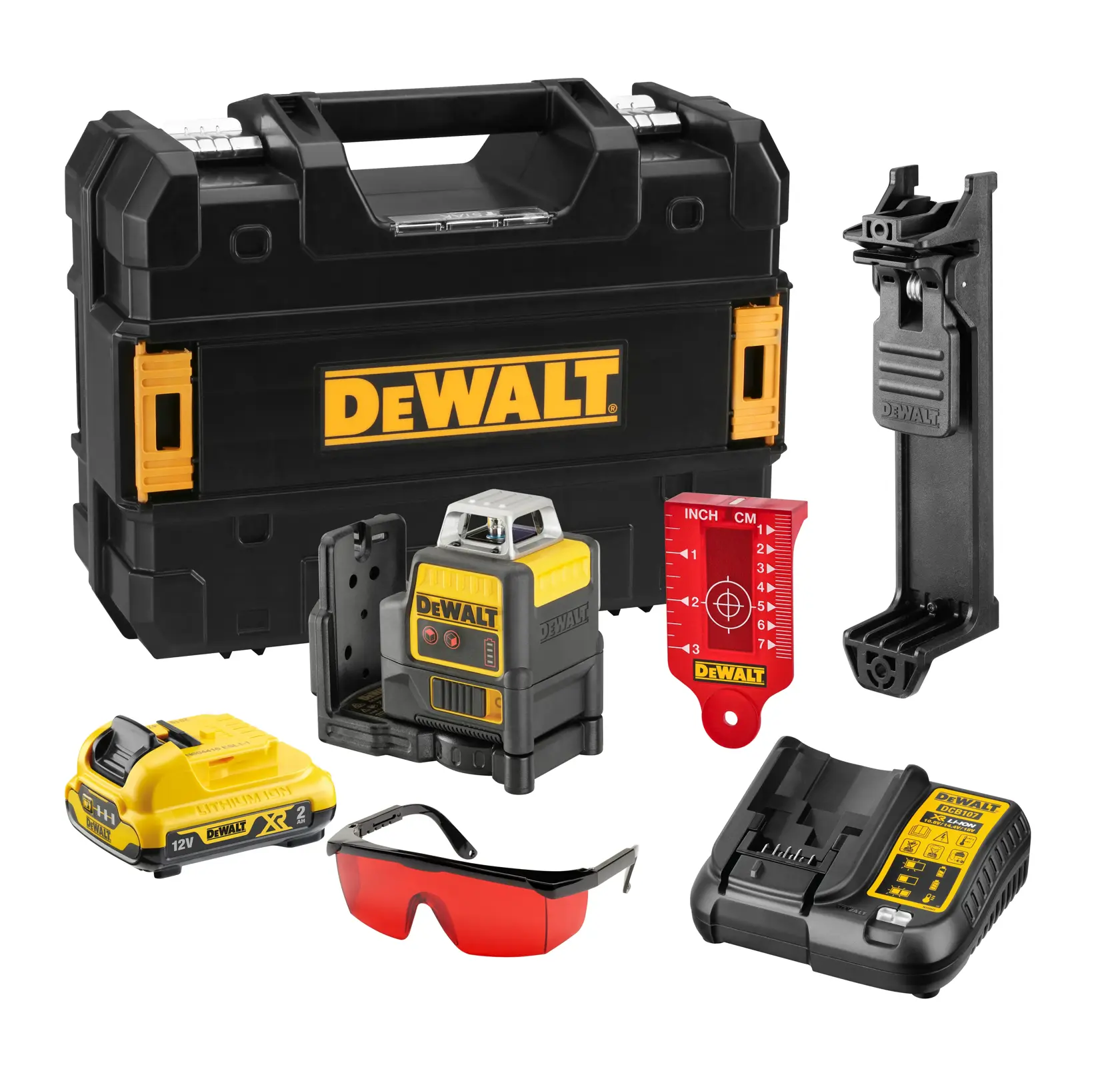 DEWALT Fotografie-Produktkit mit einem robusten schwarzen und gelben Transportkoffer, einem Laser-Nivelliergerät, einer Batterie, einem Ladegerät, einer roten Messzielscheibe, einer Montagehalterung und einer Schutzbrille mit roten Gläsern.