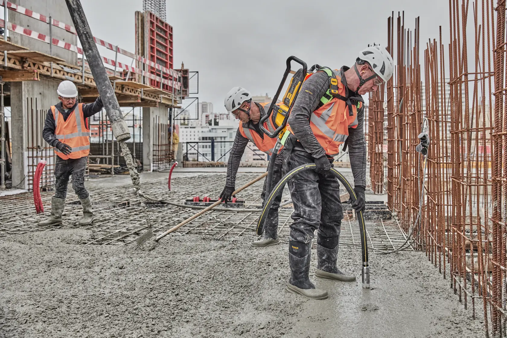 DEWALT POWERSHIFT Δονητής Σκυροδέματος